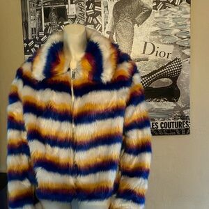 Beautiful, fake fur coat from Forever 21.